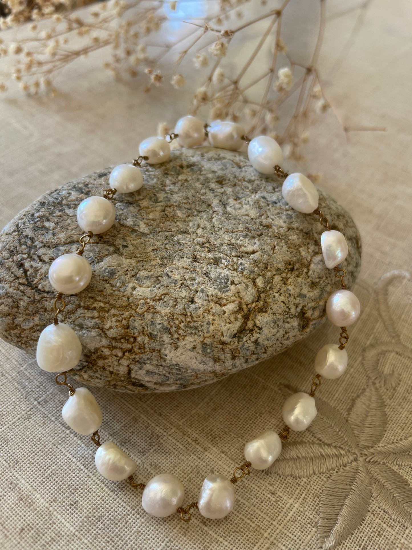 Collier en perle d’eau douce et acier inoxydable