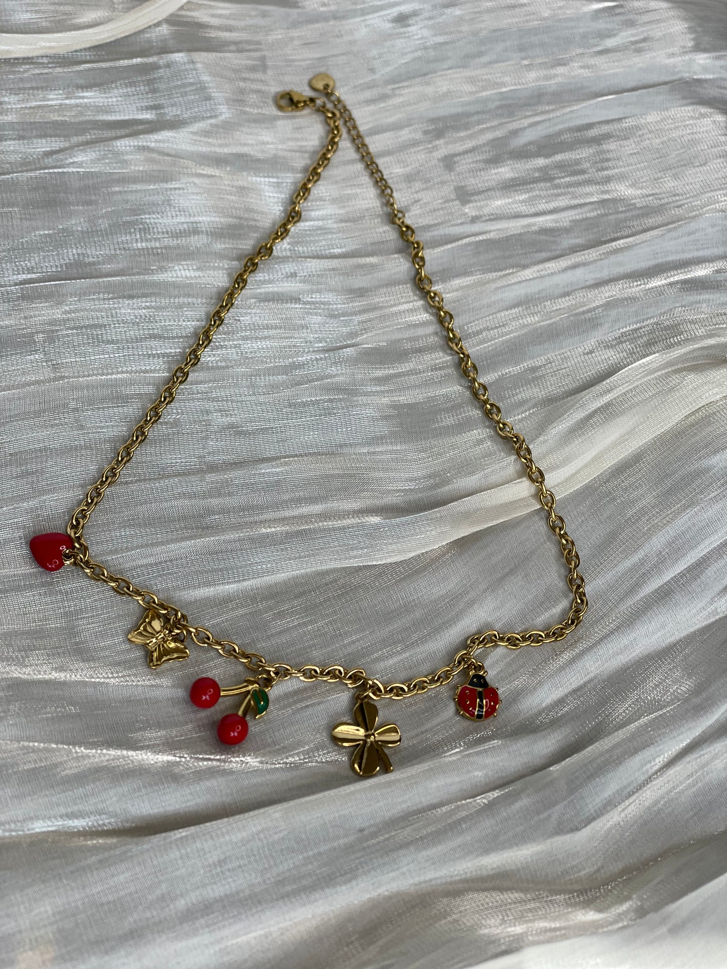 Collier avec Breloques en acier inoxydable