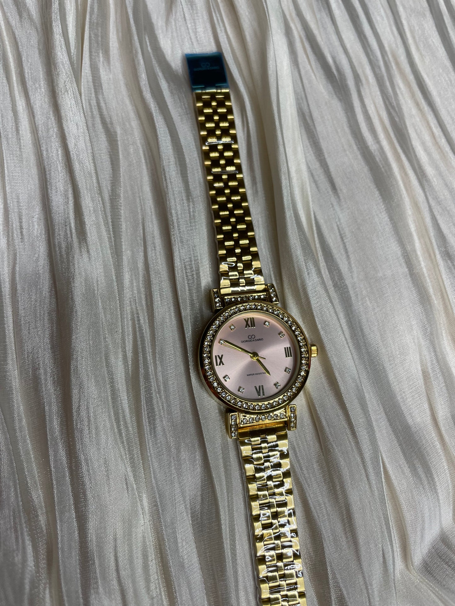 Montre cadran rose acier inoxydable