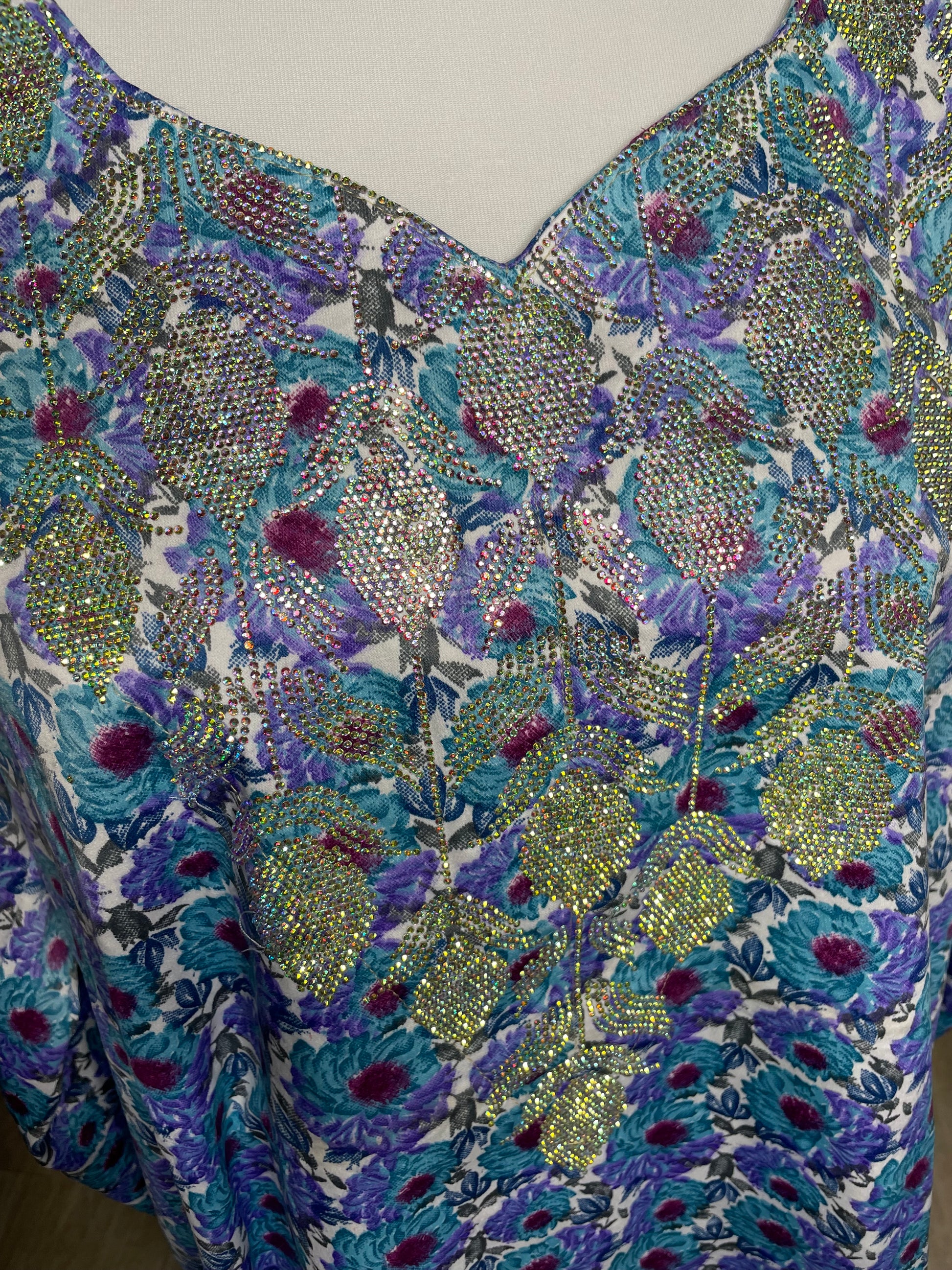 Robe-Dubai-fleurs-bleu